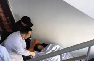 鹤庆县病人院后返乡